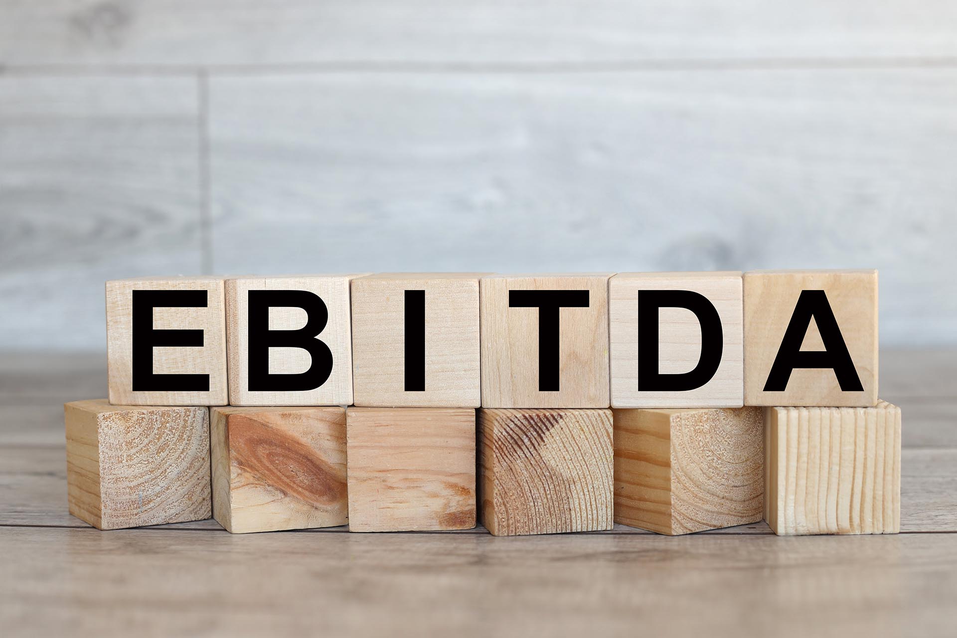De Dubbelzinnigheid van EBITDA: Voor- en Nadelen – OFS Financial ...
